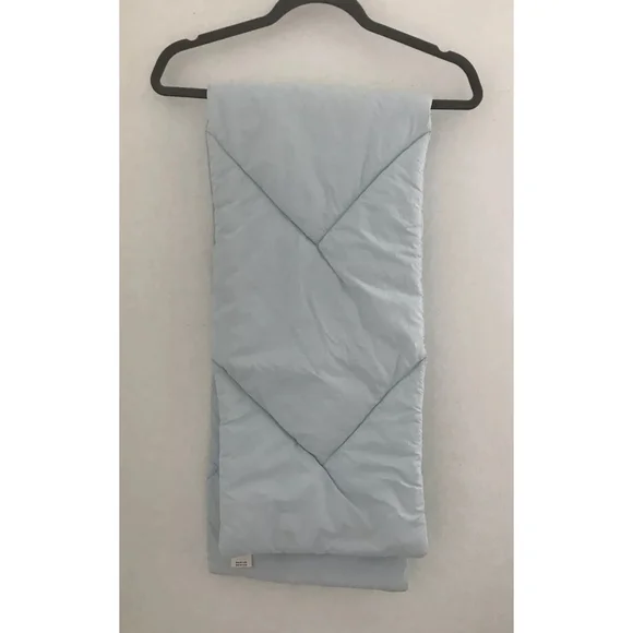 NWT ANTHROPOLOGIE Maeve Quilted Puffer Scarf, Powder Light Blue, 11.5 x 52” EUC - Picture 5 of 11